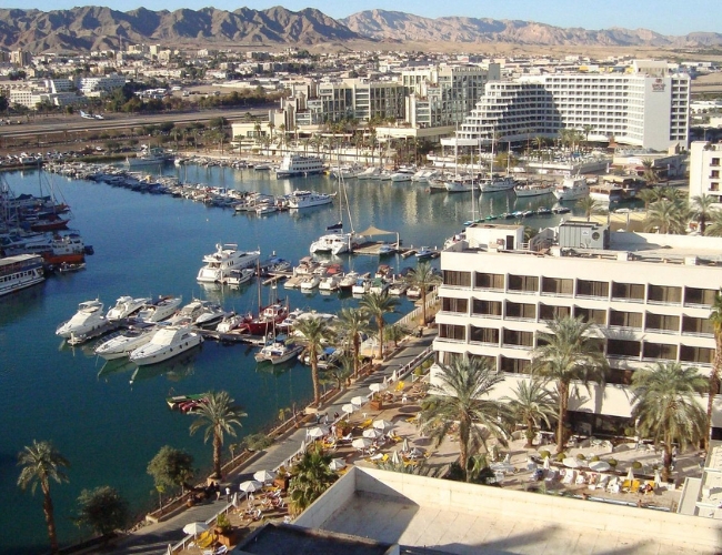 ISRAEL CON MAR ROJO Y PETRA