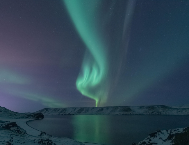 LEYENDAS DE VERANO EN ISLANDIA � LUZ �RTICA