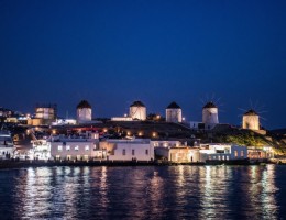 ATENAS Y MYKONOS EN BARCO