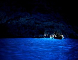 CAPRI DE ENSUEO CON GRUTA AZUL INCLUIDA!