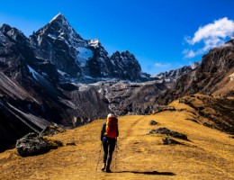 NEPAL: TREK HASTA CAMPAMENTO BASE DEL EVEREST